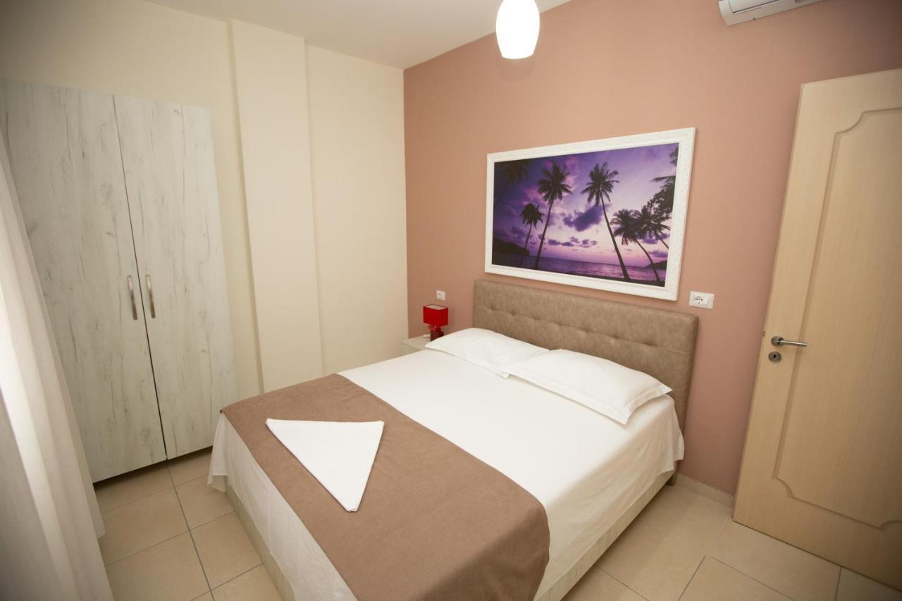 Velipoja Apartments Luaran gambar