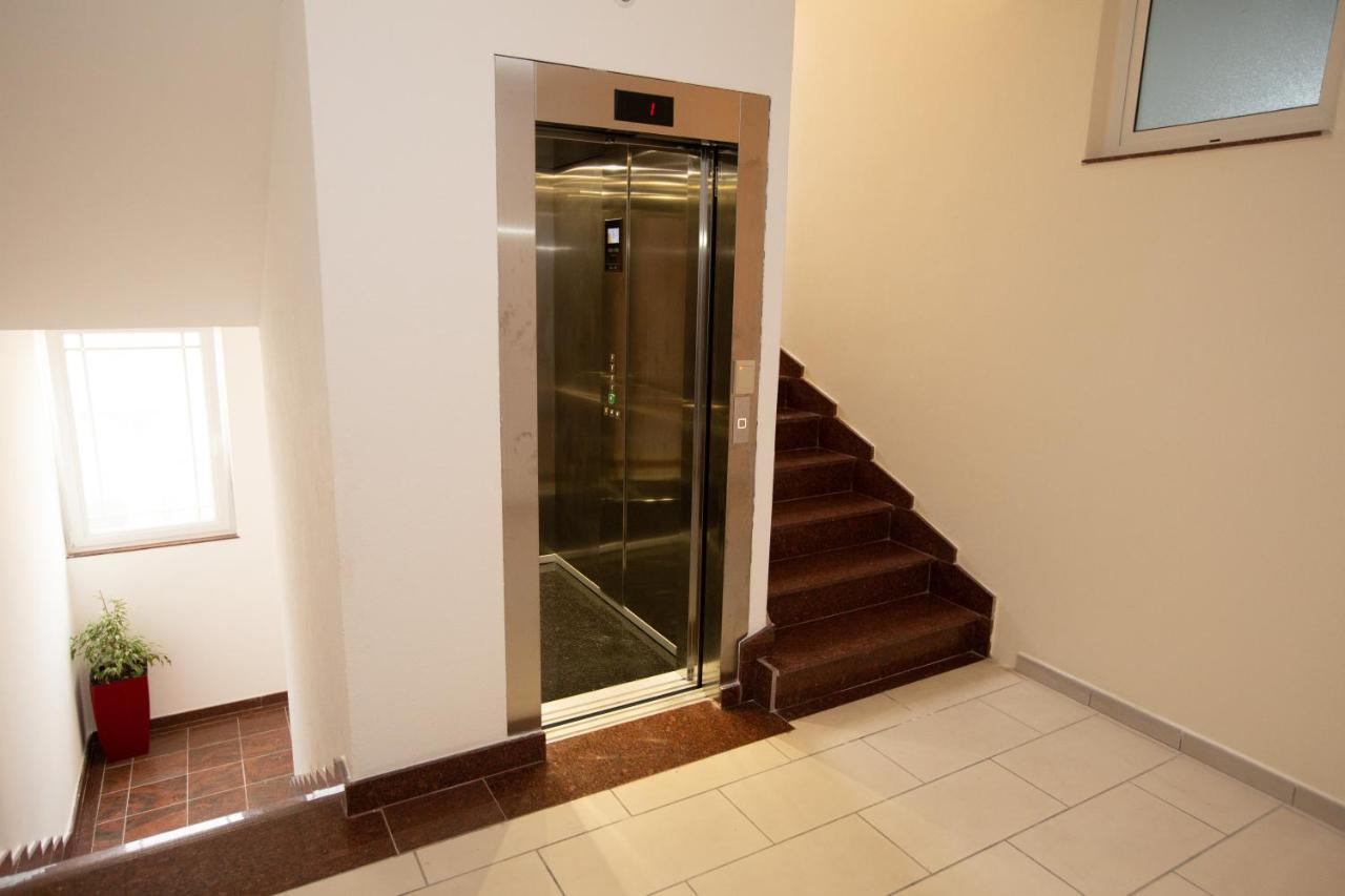 Velipoja Apartments Luaran gambar